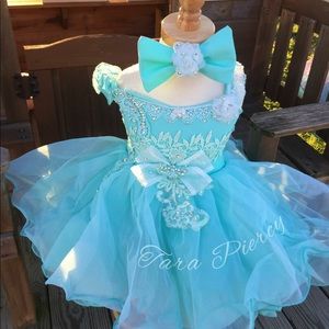 Pageant dress